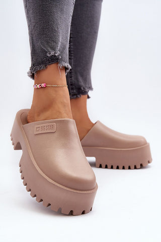  slippers model 194120 Step in style 