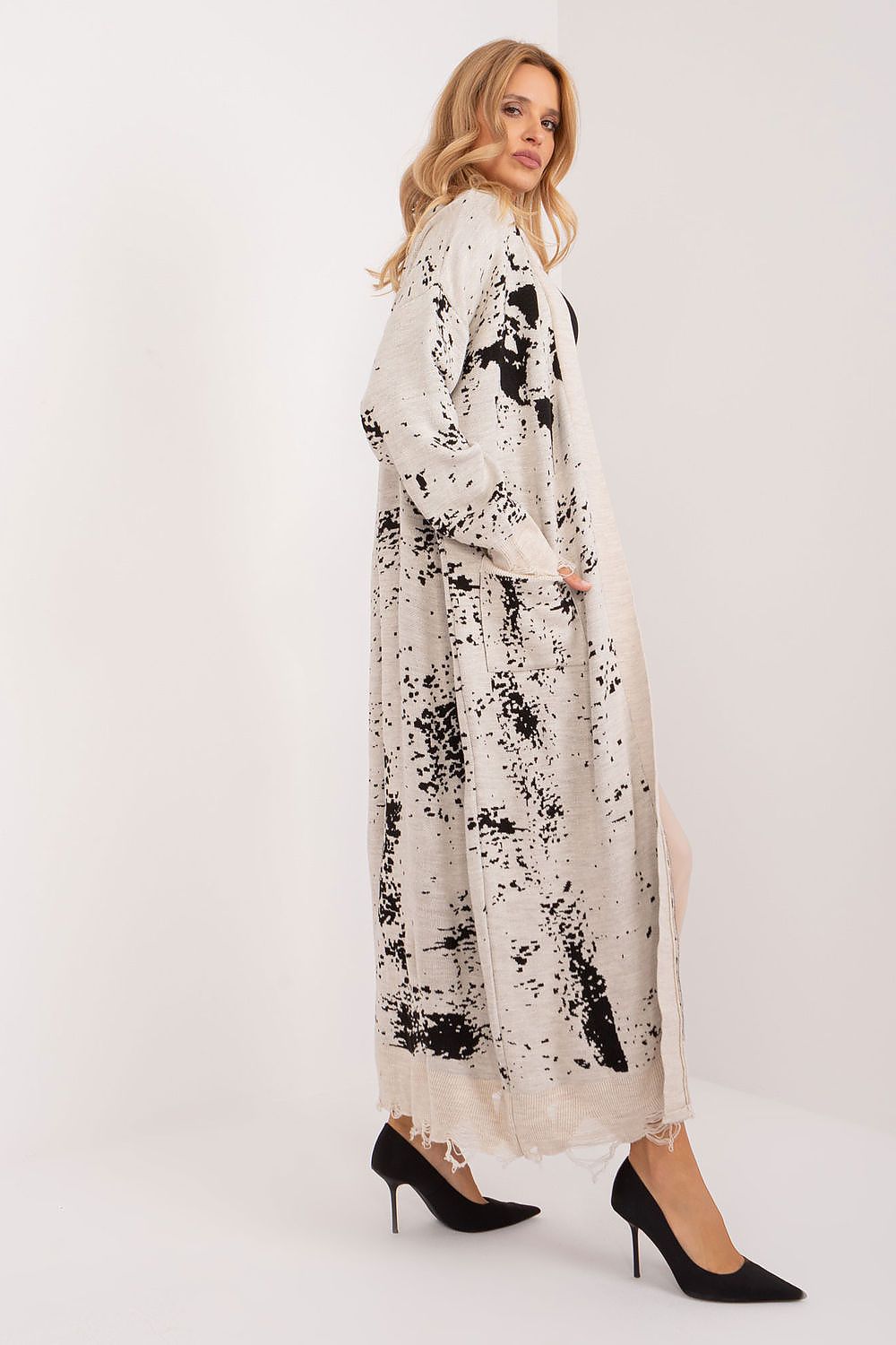  cardigan model 194214 Badu 