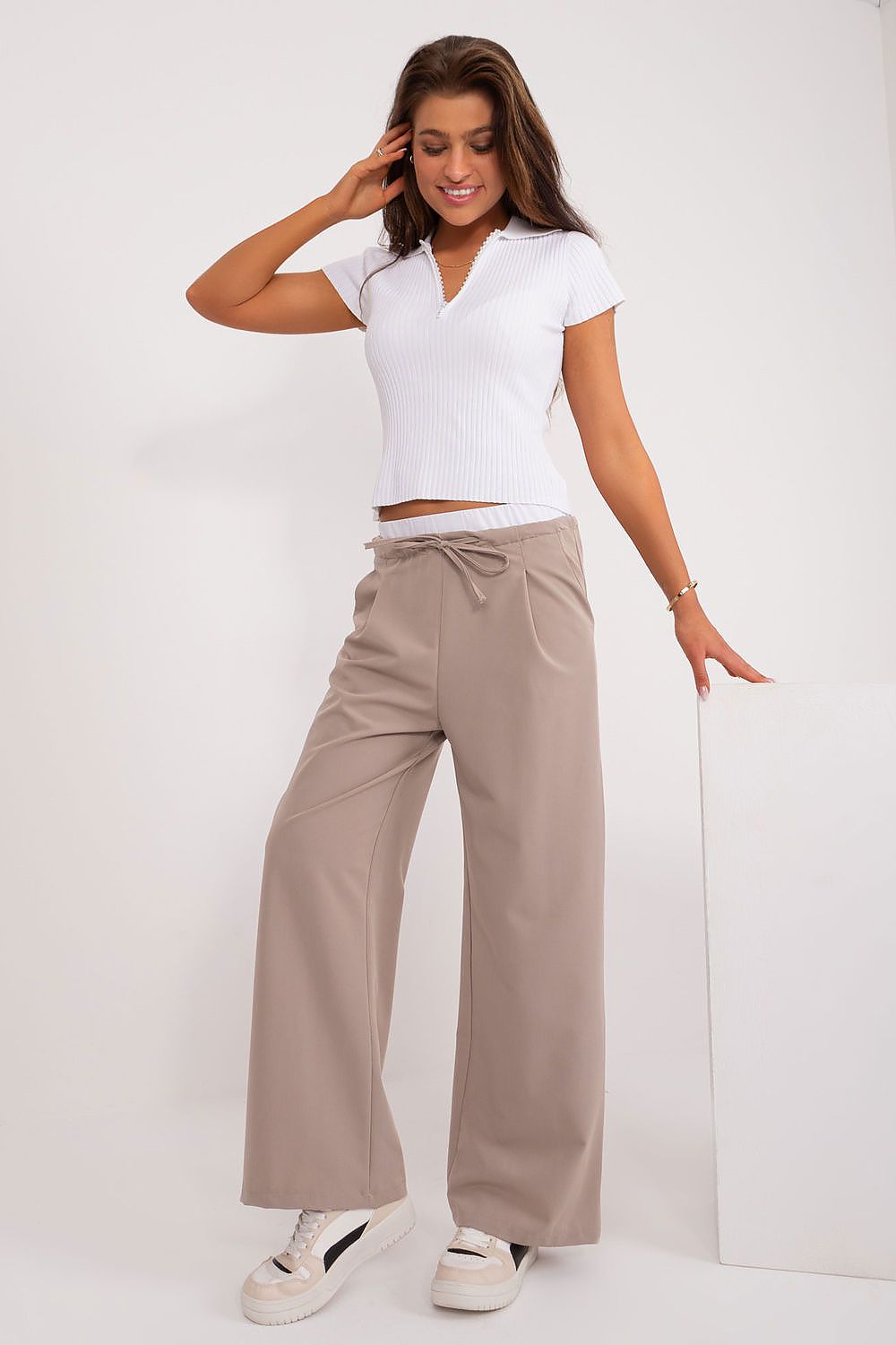  Damesbroek model 196174 Italy Moda 