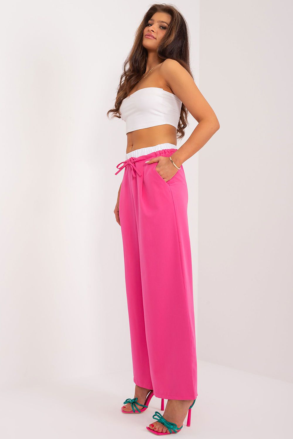  Damesbroek model 196178 Italy Moda 