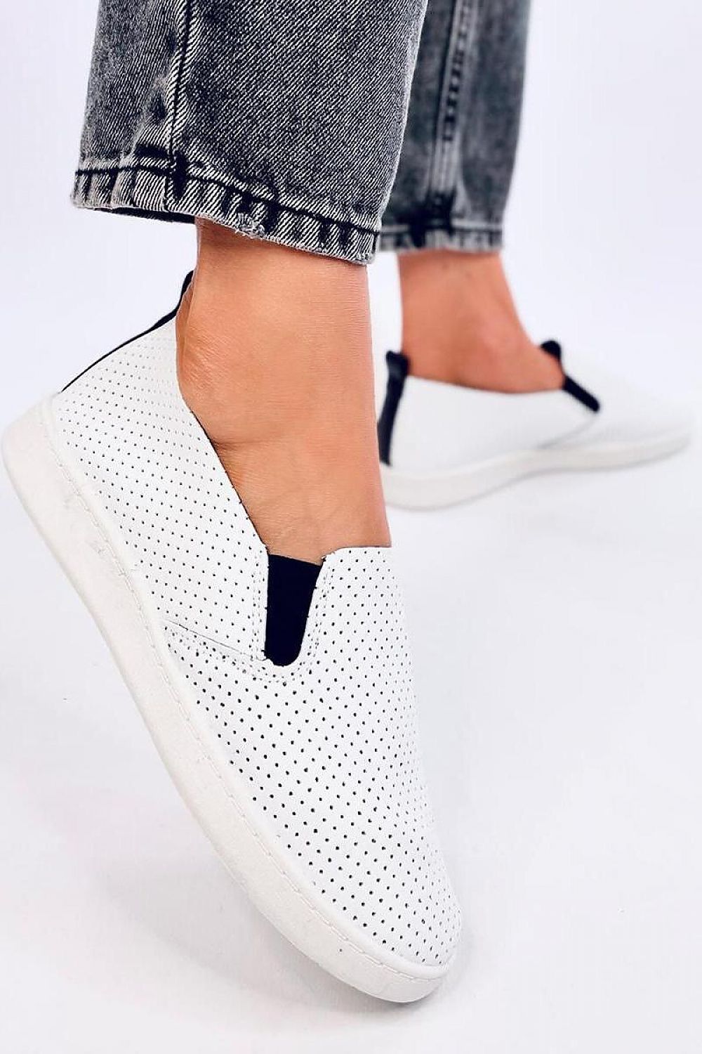  Slip on sneakers model 196525 Inello 