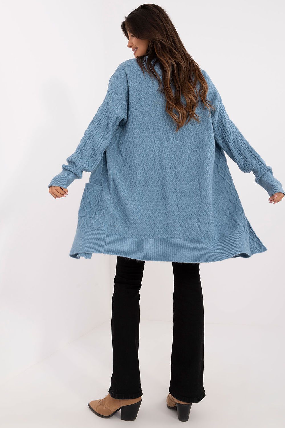  cardigan model 199520 AT 