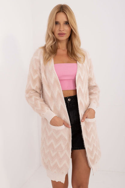 cardigan model 199547 AT 