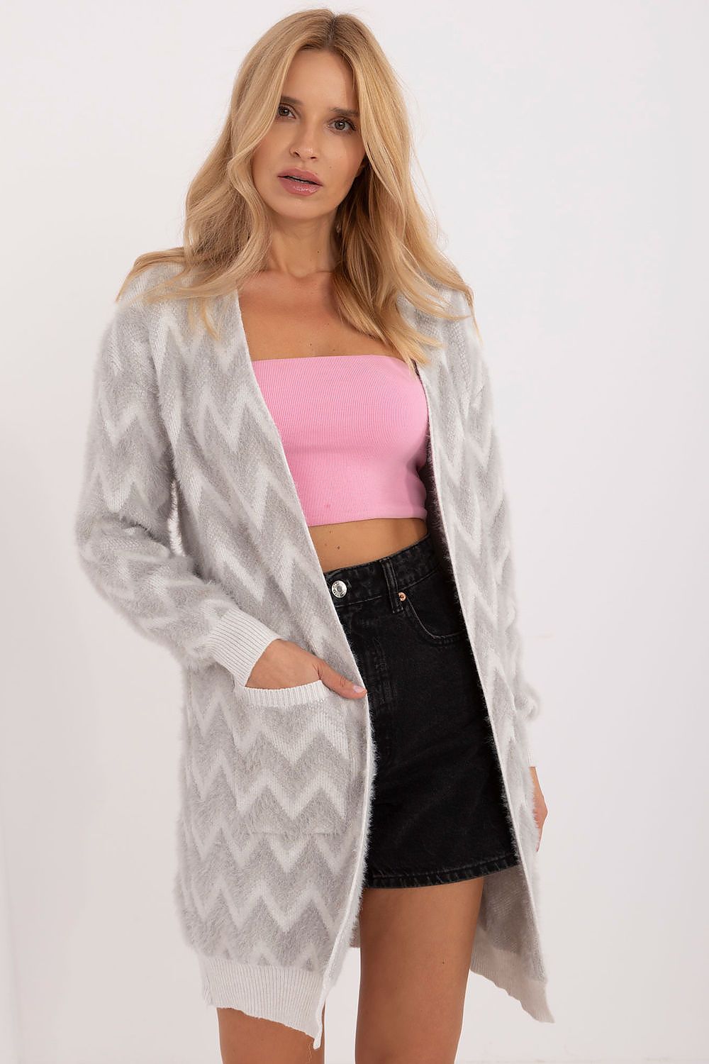  cardigan model 199548 AT 