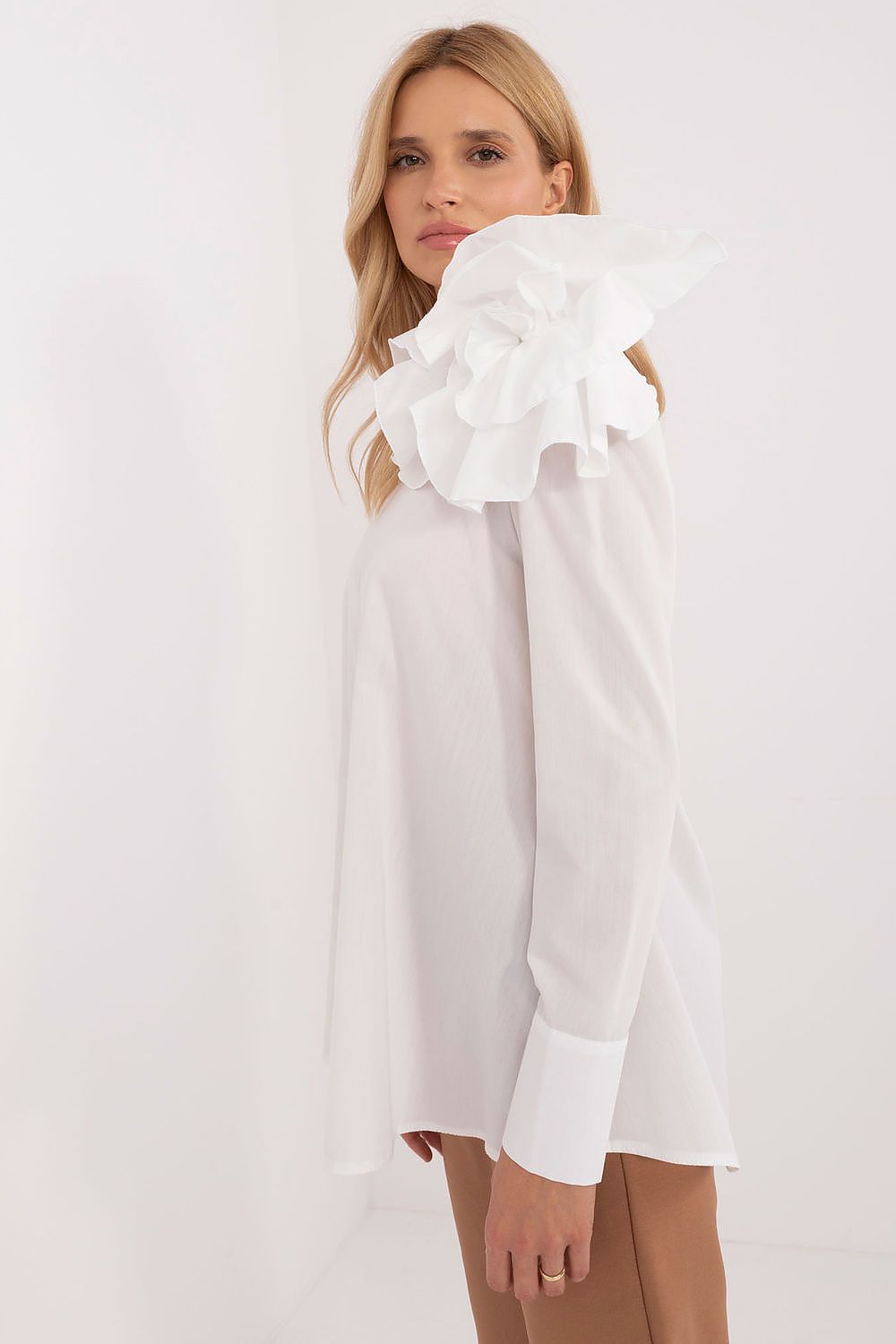  blouse model 200310 Lakerta 