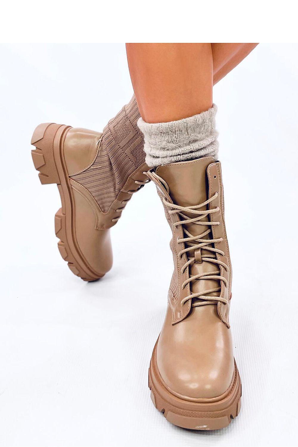  Laarsjes model 201155 Inello 