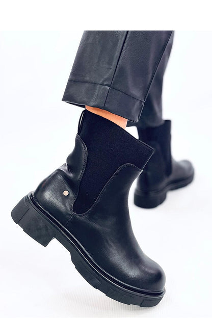  Chelsea boots model 201156 Inello 