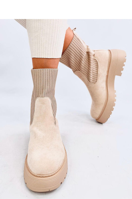  Laarsjes model 201979 Inello 