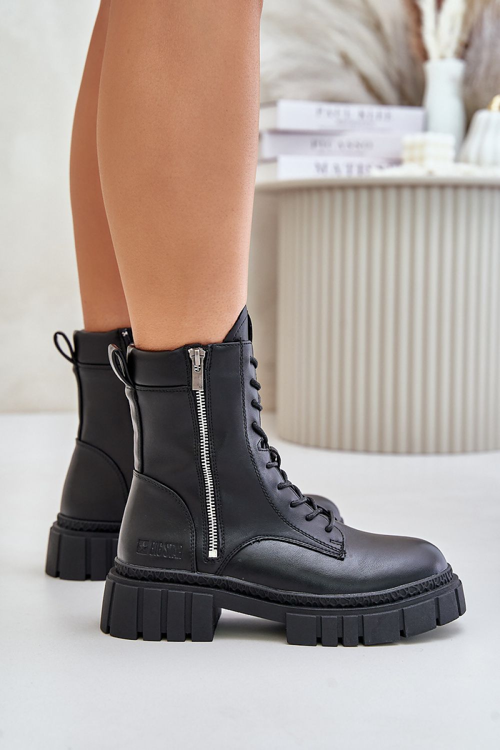  Laarsjes model 202042 Step in style 