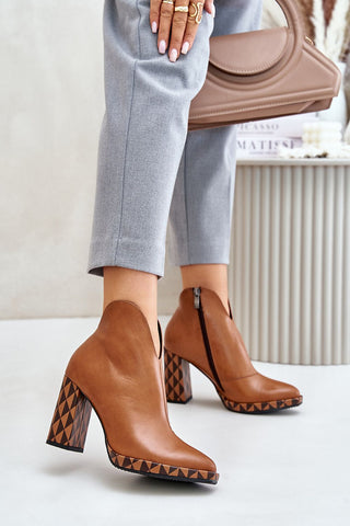  Laarsjes met hoge hak model 202122 Step in style 