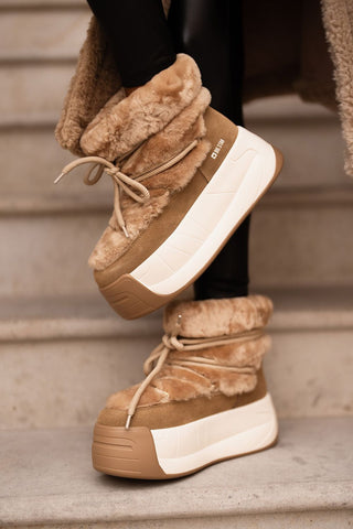  snowboots model 202226 Step in style 