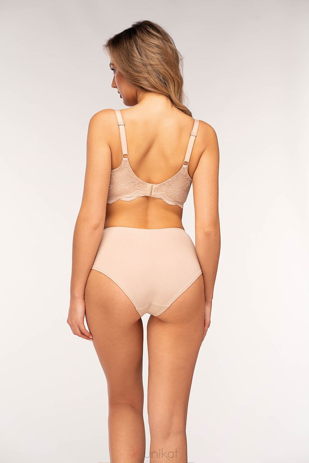  Slip model 202244 Unikat 