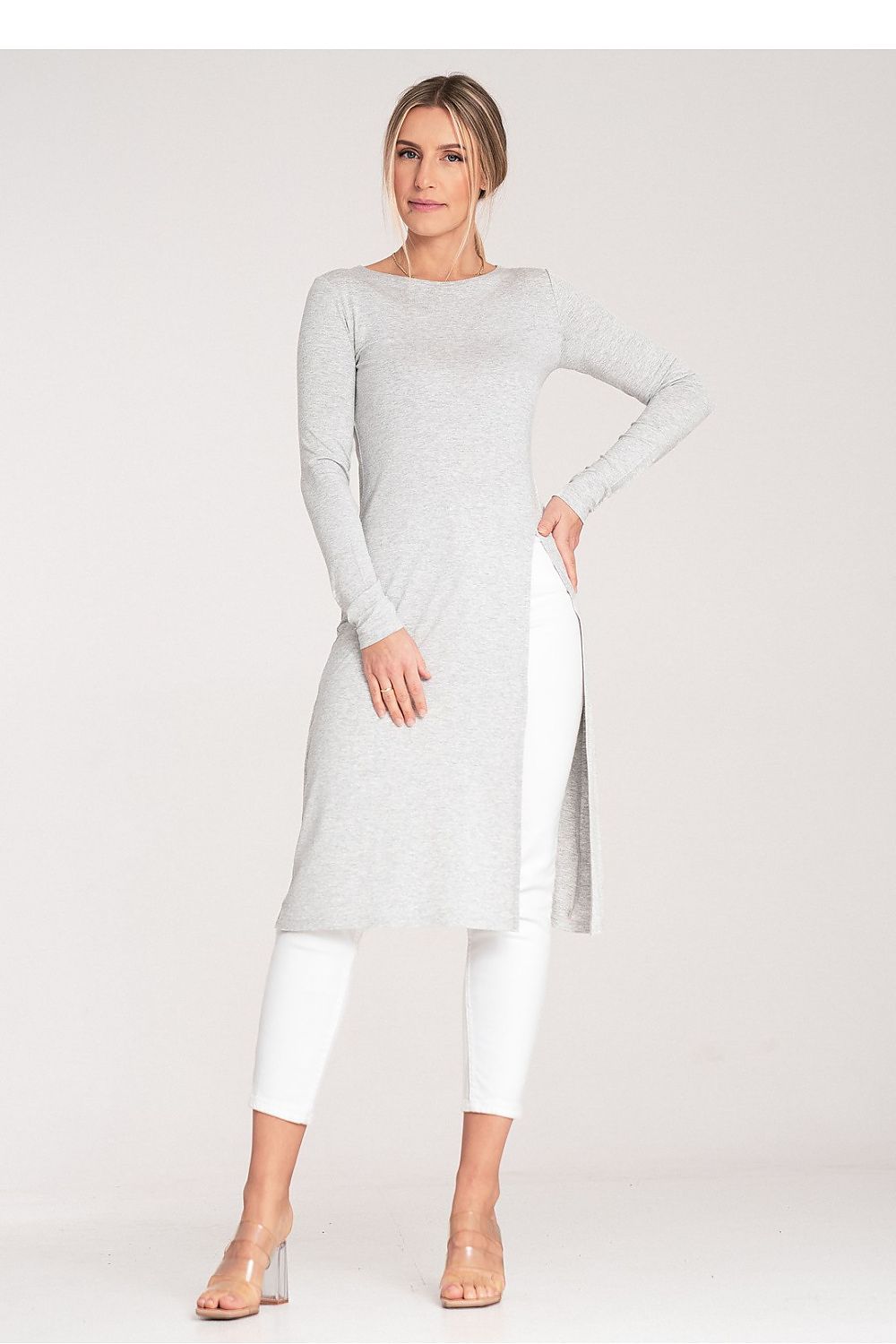  tuniek model 204316 Figl 