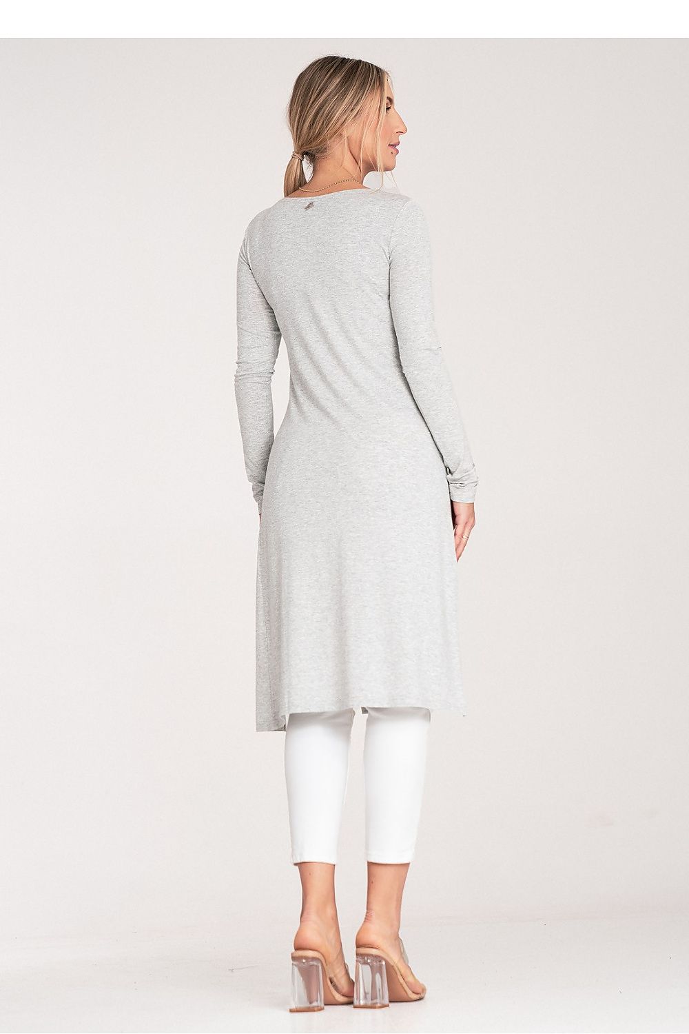  tuniek model 204316 Figl 