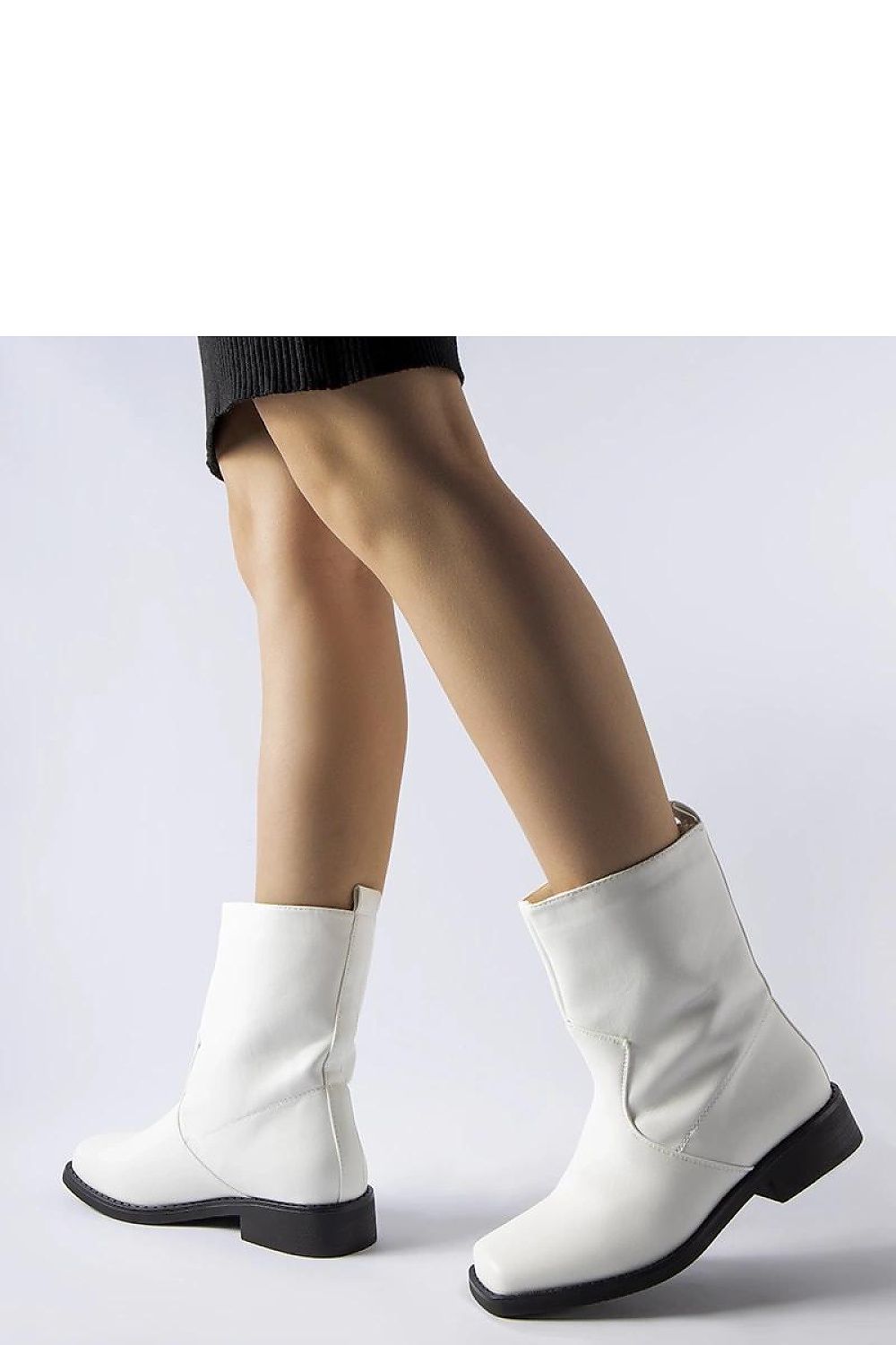  Laarsjes model 204481 Solea 
