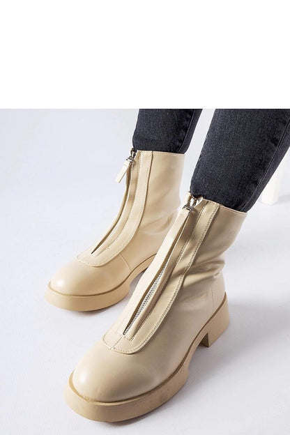  Laarsjes model 204533 Solea 
