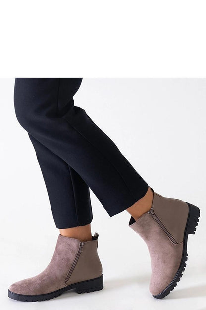  Laarsjes model 204573 Solea 