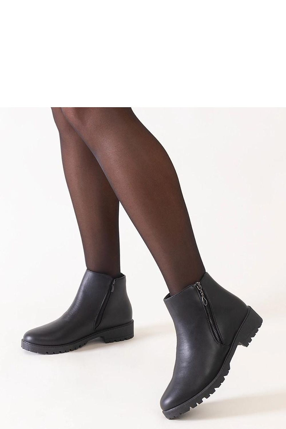  Laarsjes model 204579 Solea 