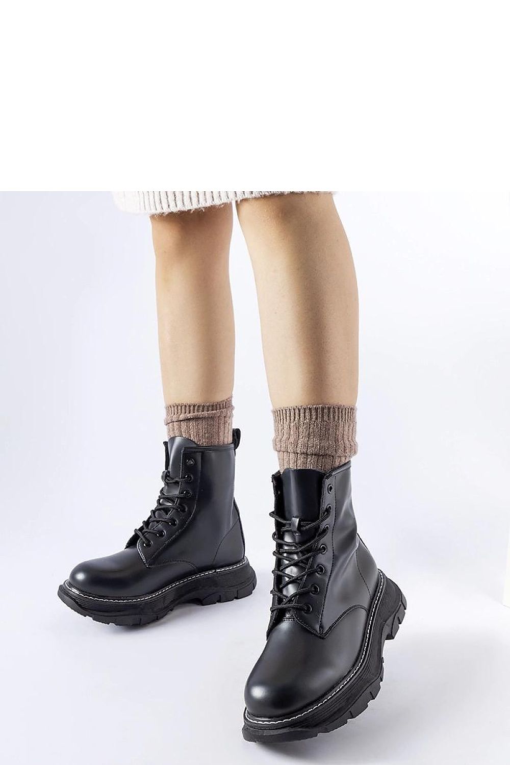  Laarsjes model 204585 Solea 