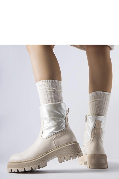  Laarsjes model 204586 Solea 