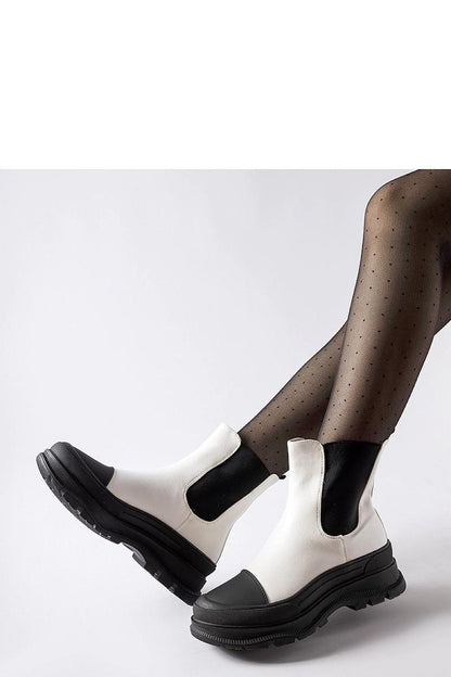  Laarsjes model 204592 Solea 