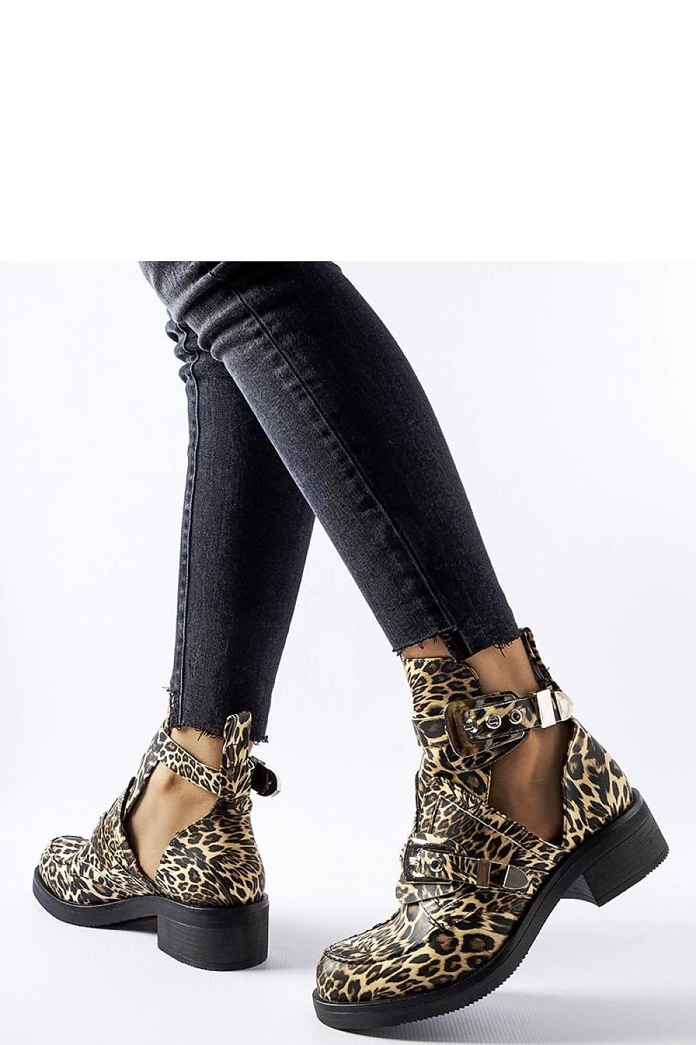  Laarsjes model 204597 Solea 