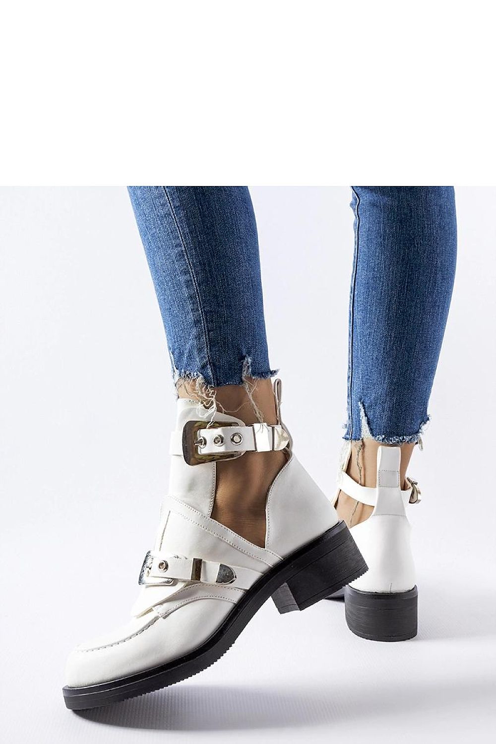  Laarsjes model 204599 Solea 