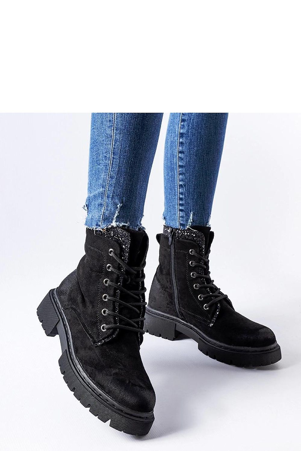  Laarsjes model 204602 Solea 