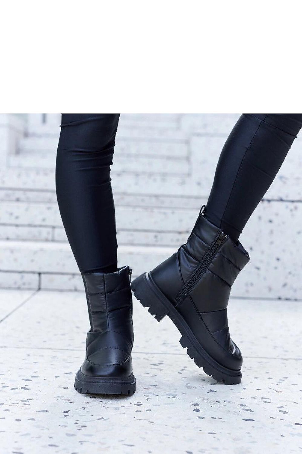  Laarsjes model 204612 Solea 