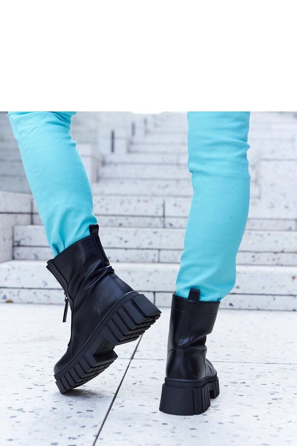  Laarsjes model 204614 Solea 