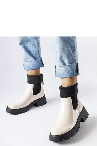  Laarsjes model 204616 Solea 