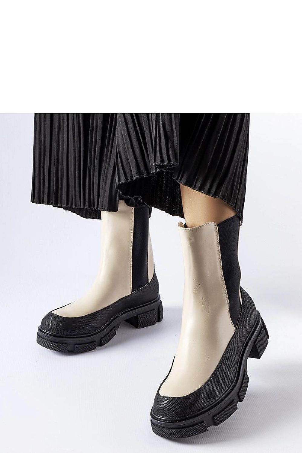  Laarsjes model 204622 Solea 