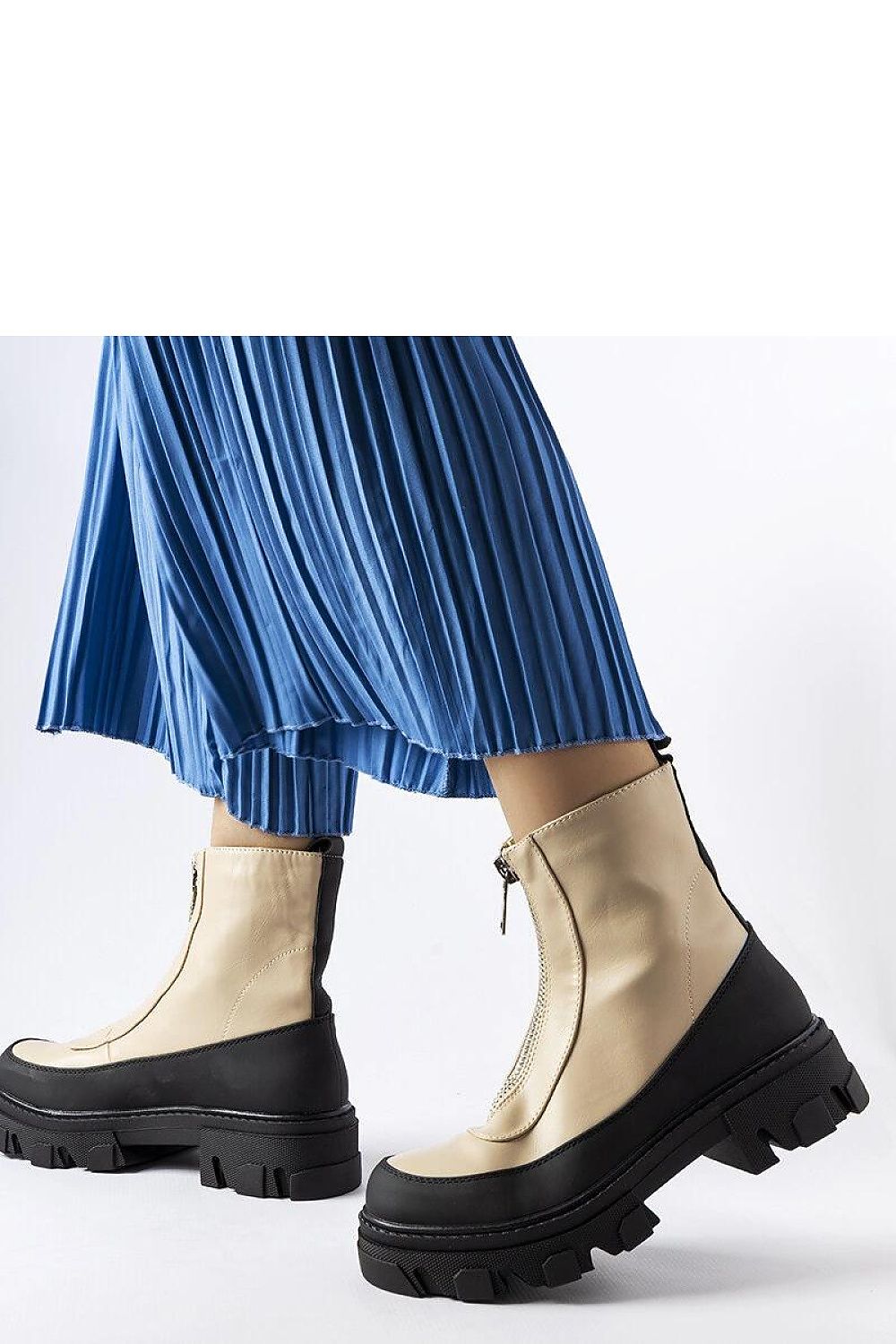  Laarsjes model 204625 Solea 