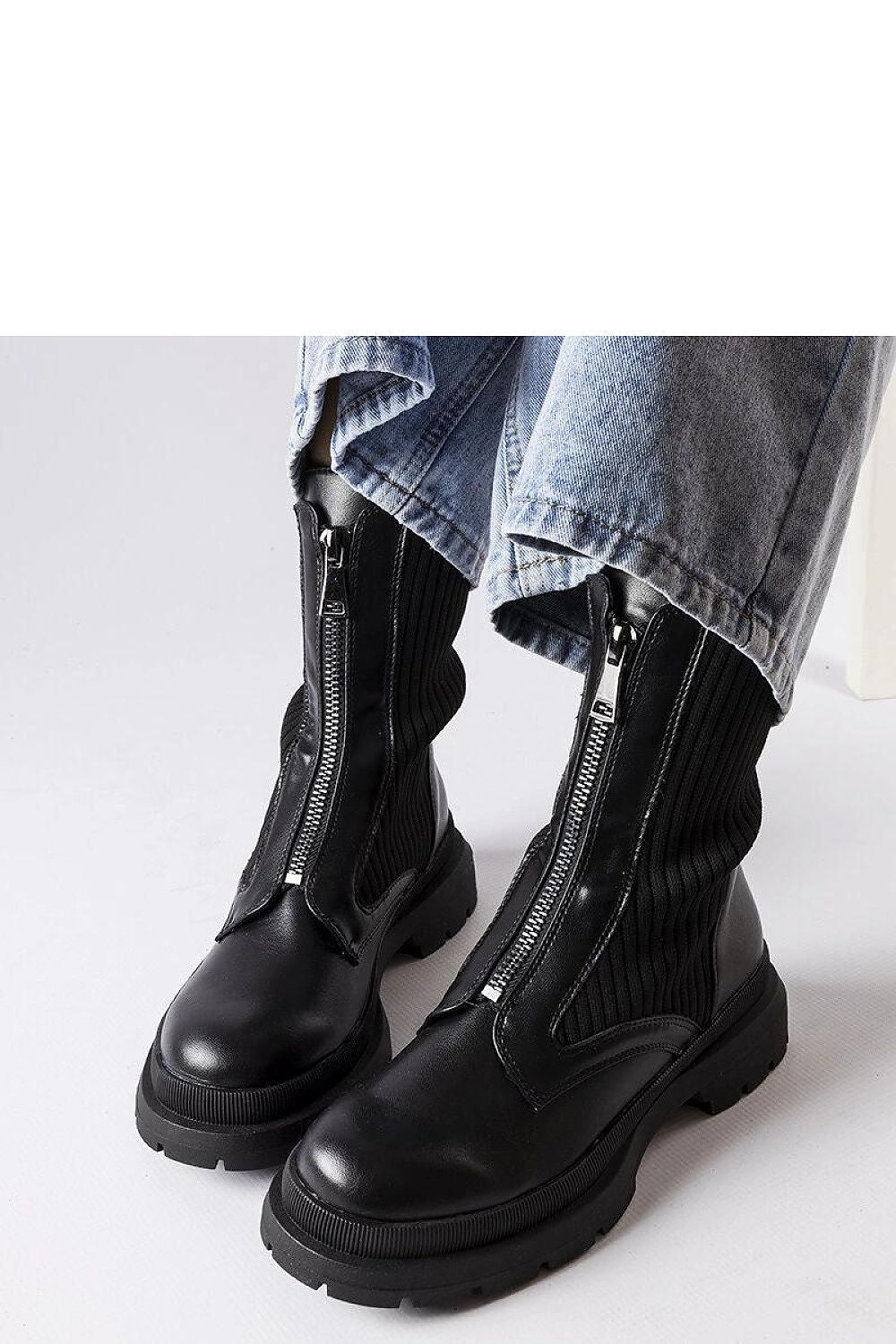  Laarsjes model 204626 Solea 