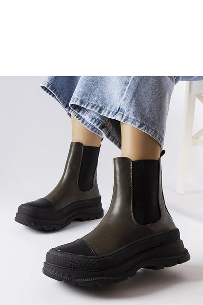  Laarsjes model 204627 Solea 