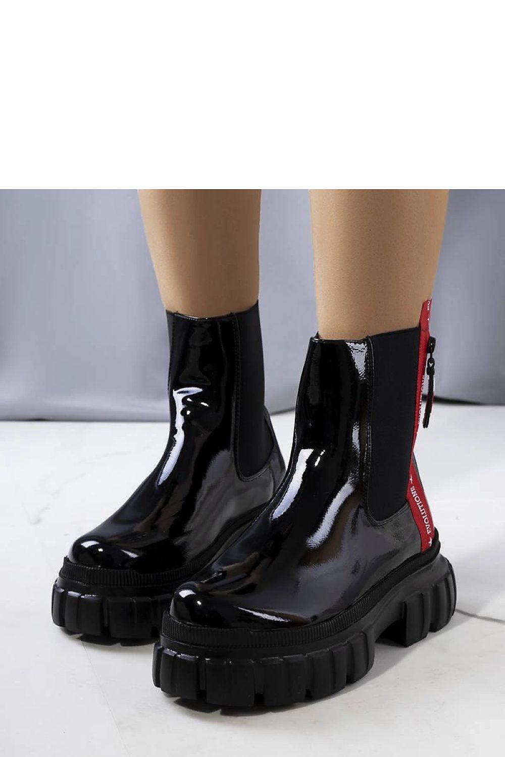  Laarsjes model 204632 Solea 