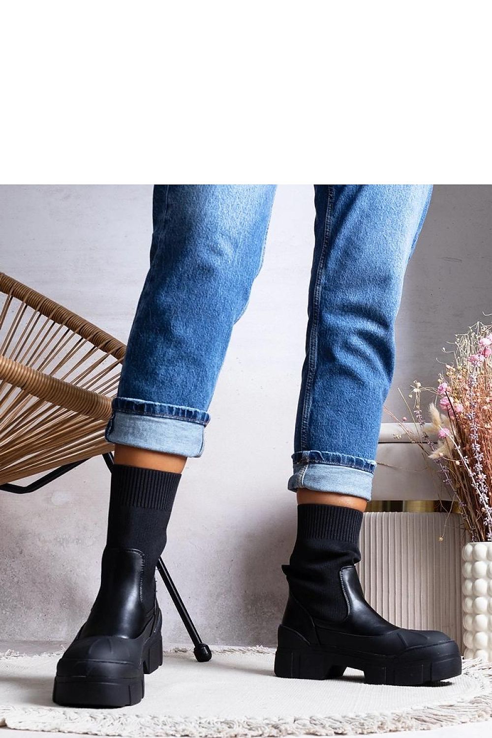  Laarsjes model 204637 Solea 