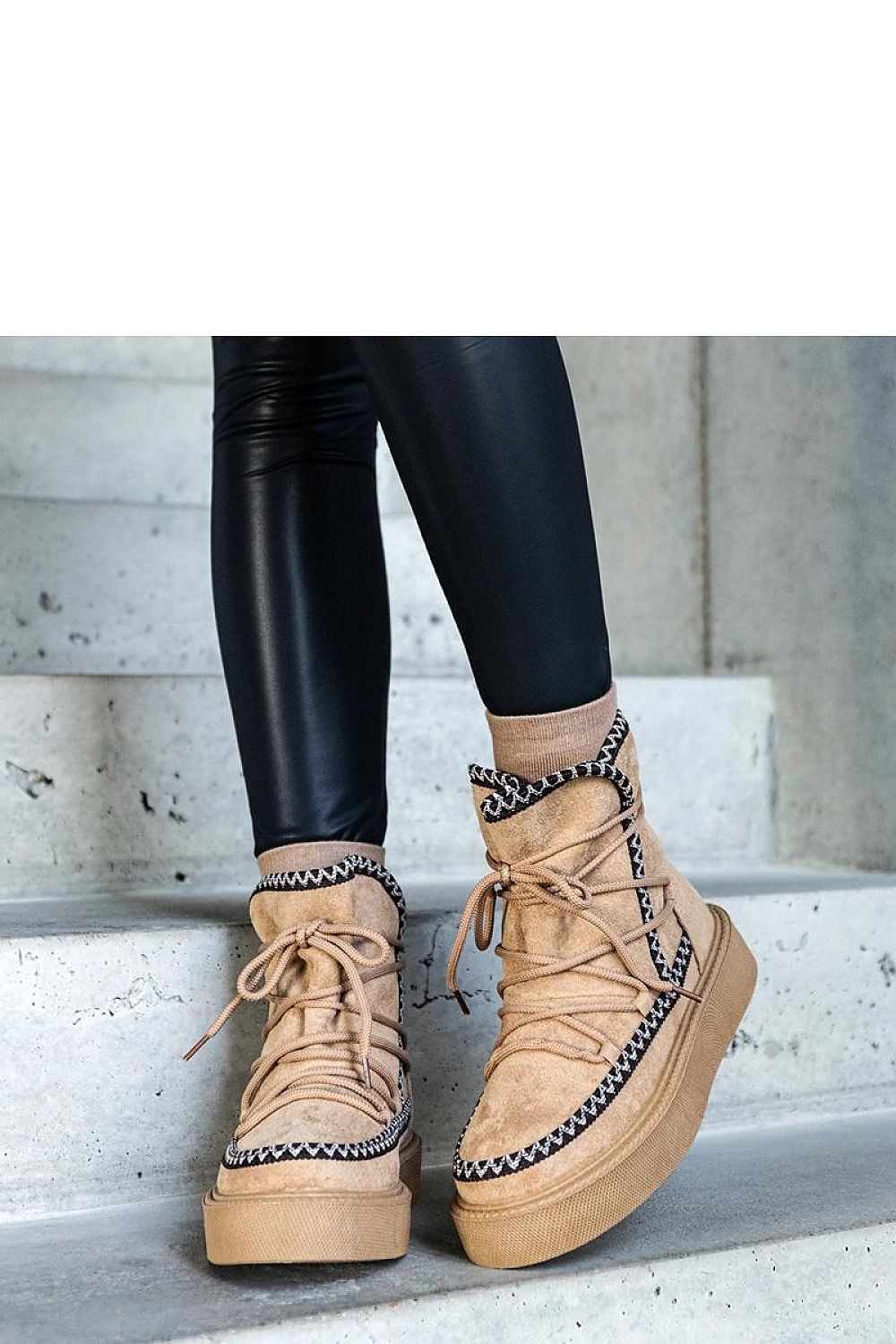  Zware bottines model 204705 Solea 