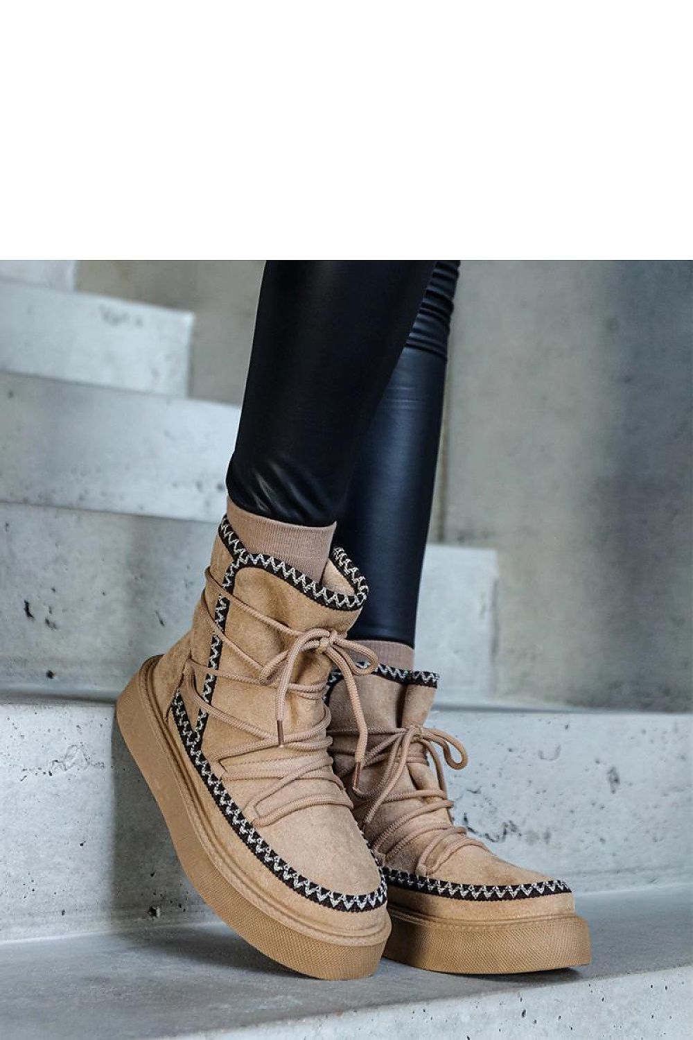  Zware bottines model 204705 Solea 