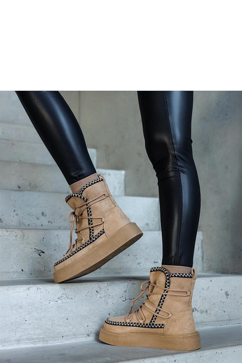  Zware bottines model 204705 Solea 
