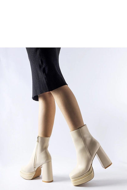  Laarsjes op sleehak model 204728 Solea 