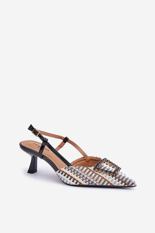  naaldhakken model 204787 Step in style 