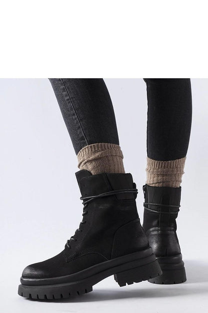  Laarsjes model 204815 Solea 
