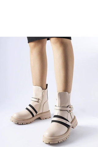  Laarsjes model 204817 Solea 