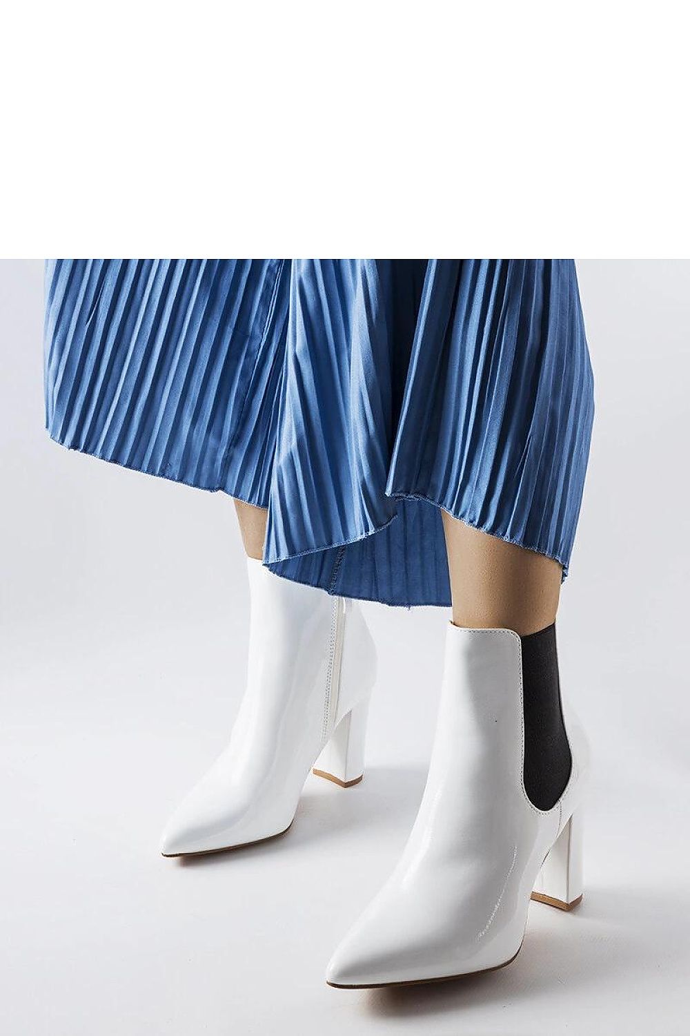  Laarsjes op sleehak model 204841 Solea 