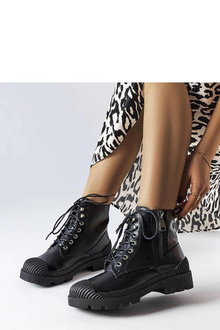  Laarsjes model 204842 Solea 