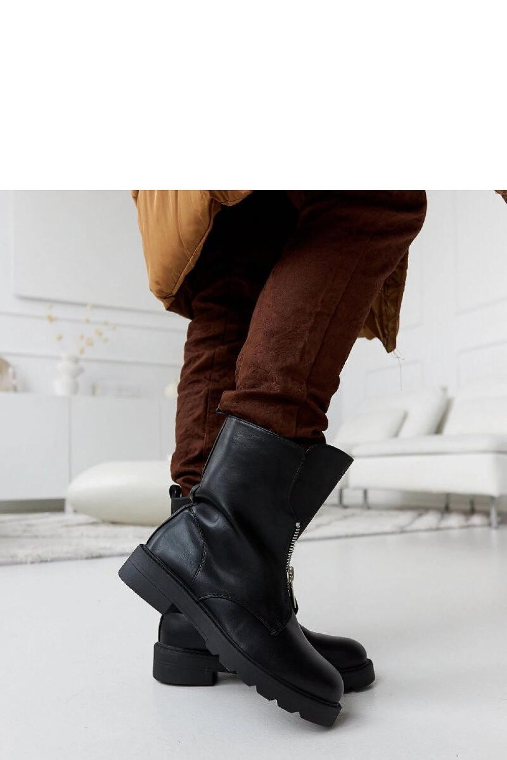  Laarsjes model 205052 Solea 