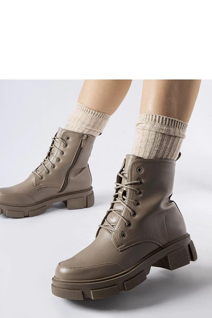  Laarsjes model 205063 Solea 