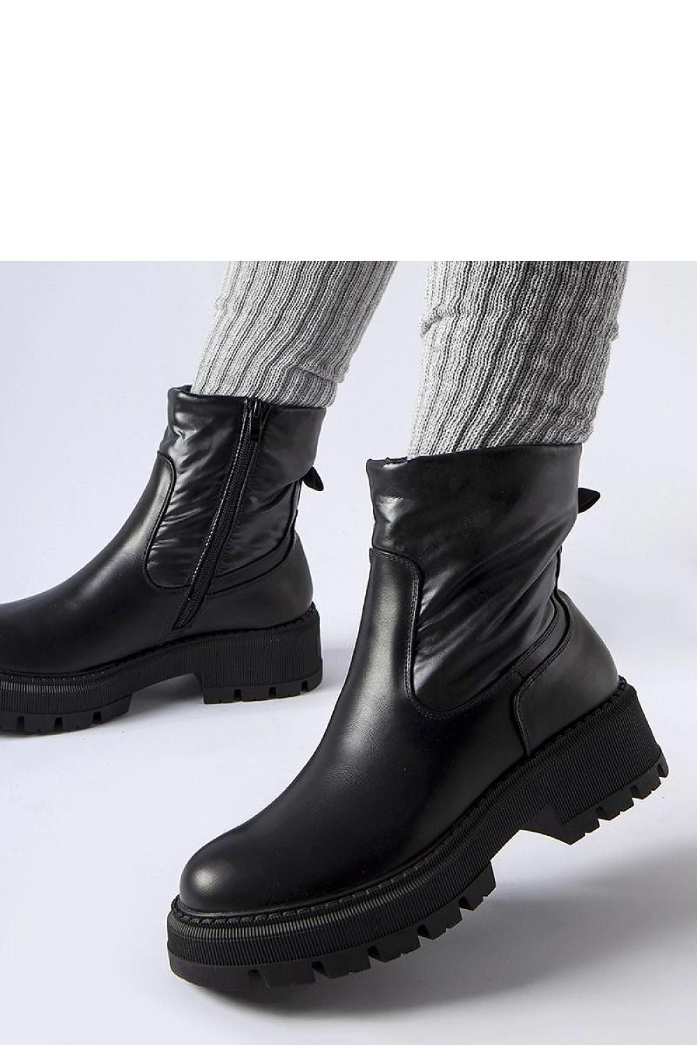  Laarsjes model 205072 Solea 