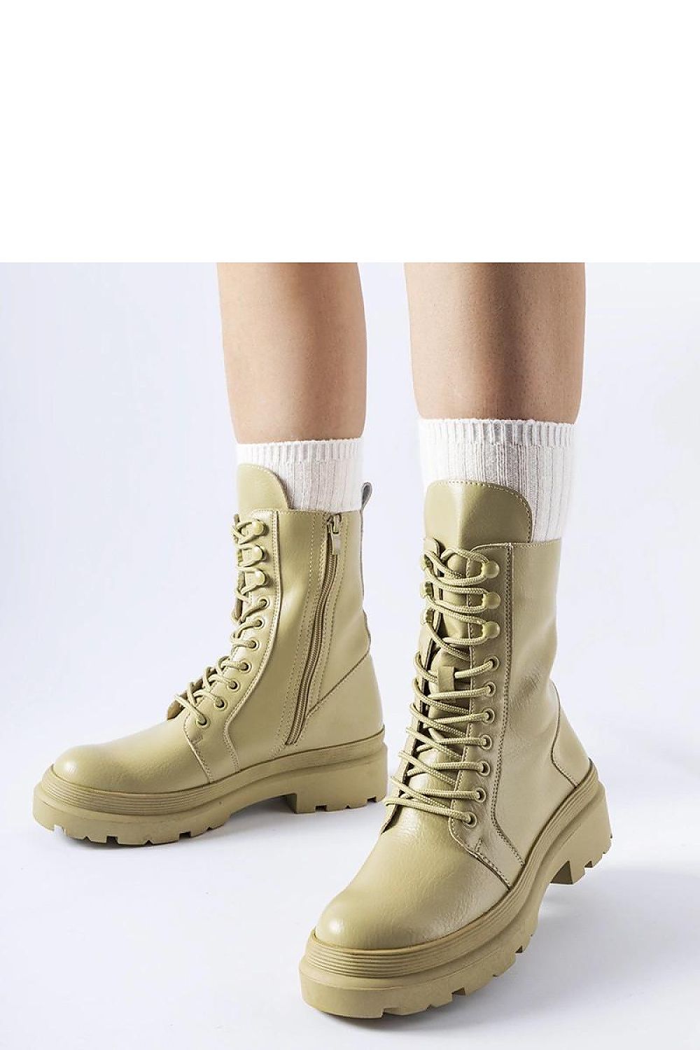 Laarsjes model 205073 Solea 